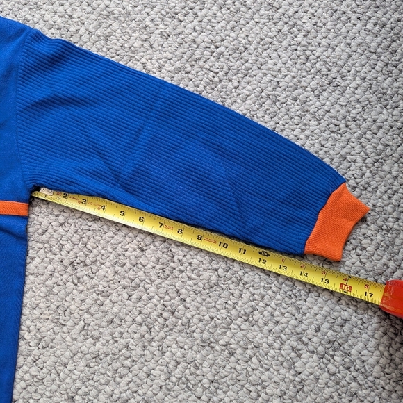 BNWT Tiny Toon Adventures All-Stars Sweatshirt (Kids Size 14) - Picture 9 of 9